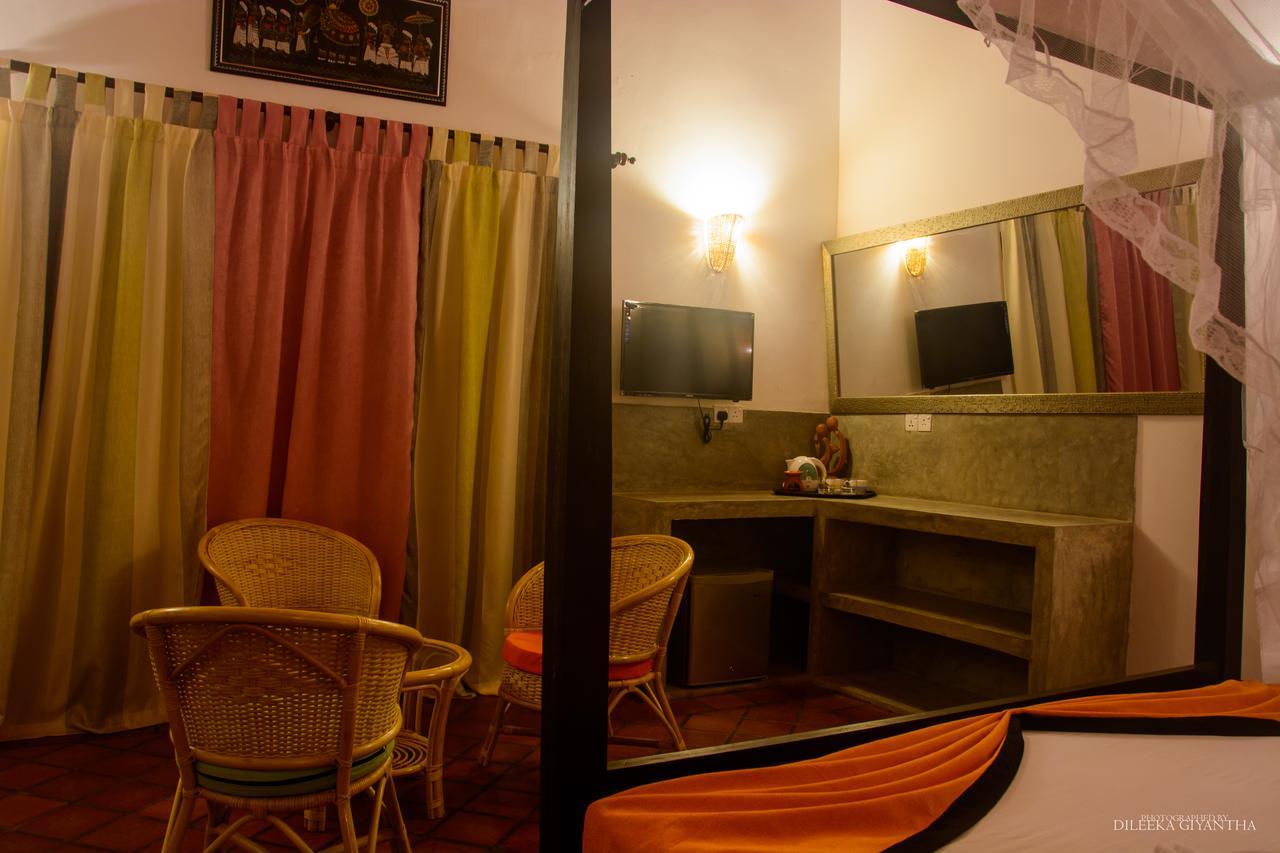 Breeze Villa Unawatuna Galle Bagian luar foto